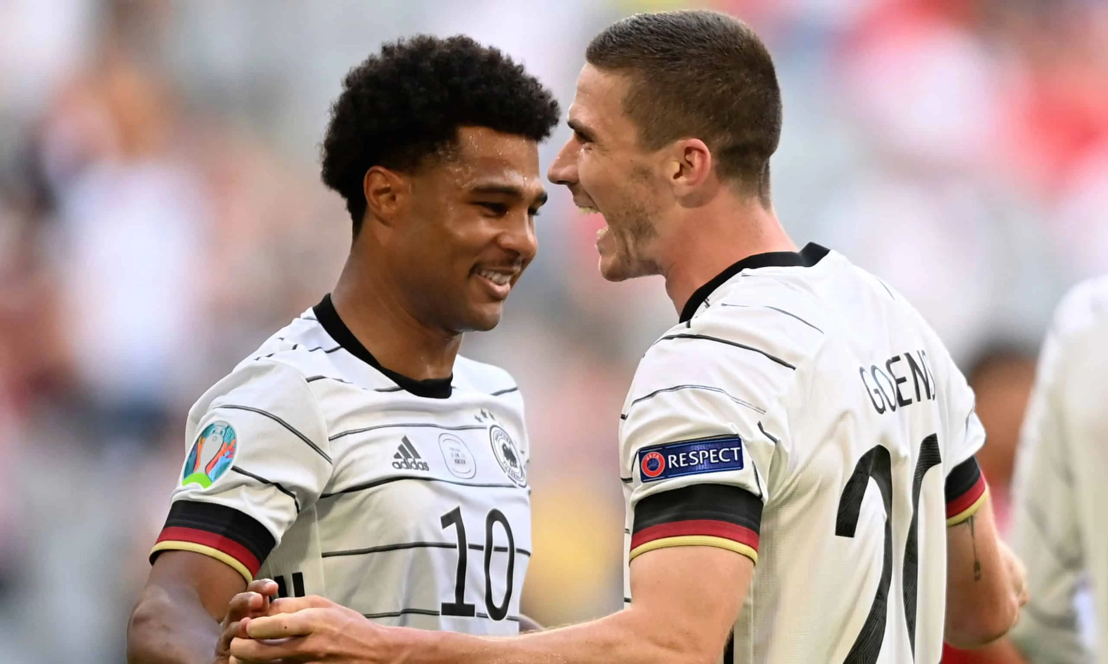 Serge Gnabry Robin Gosens Germany