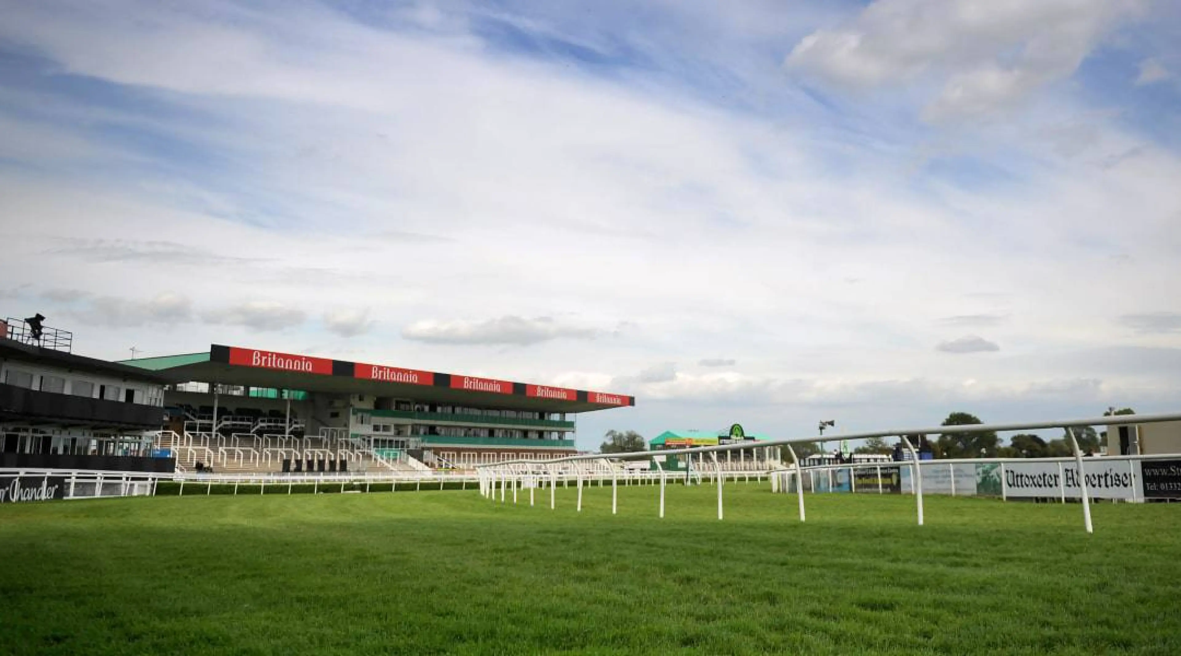 Uttoxeter Racecourse Racing