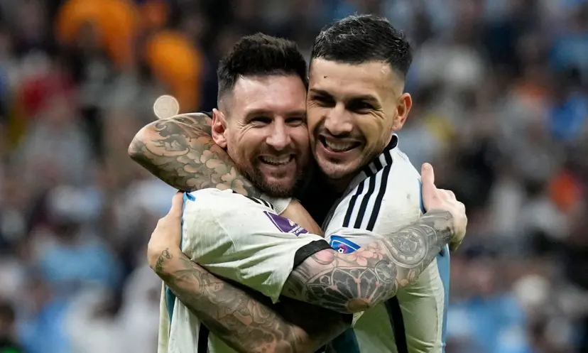 Lionel Messi, Leandro Paredes, Argentina v Netherlands